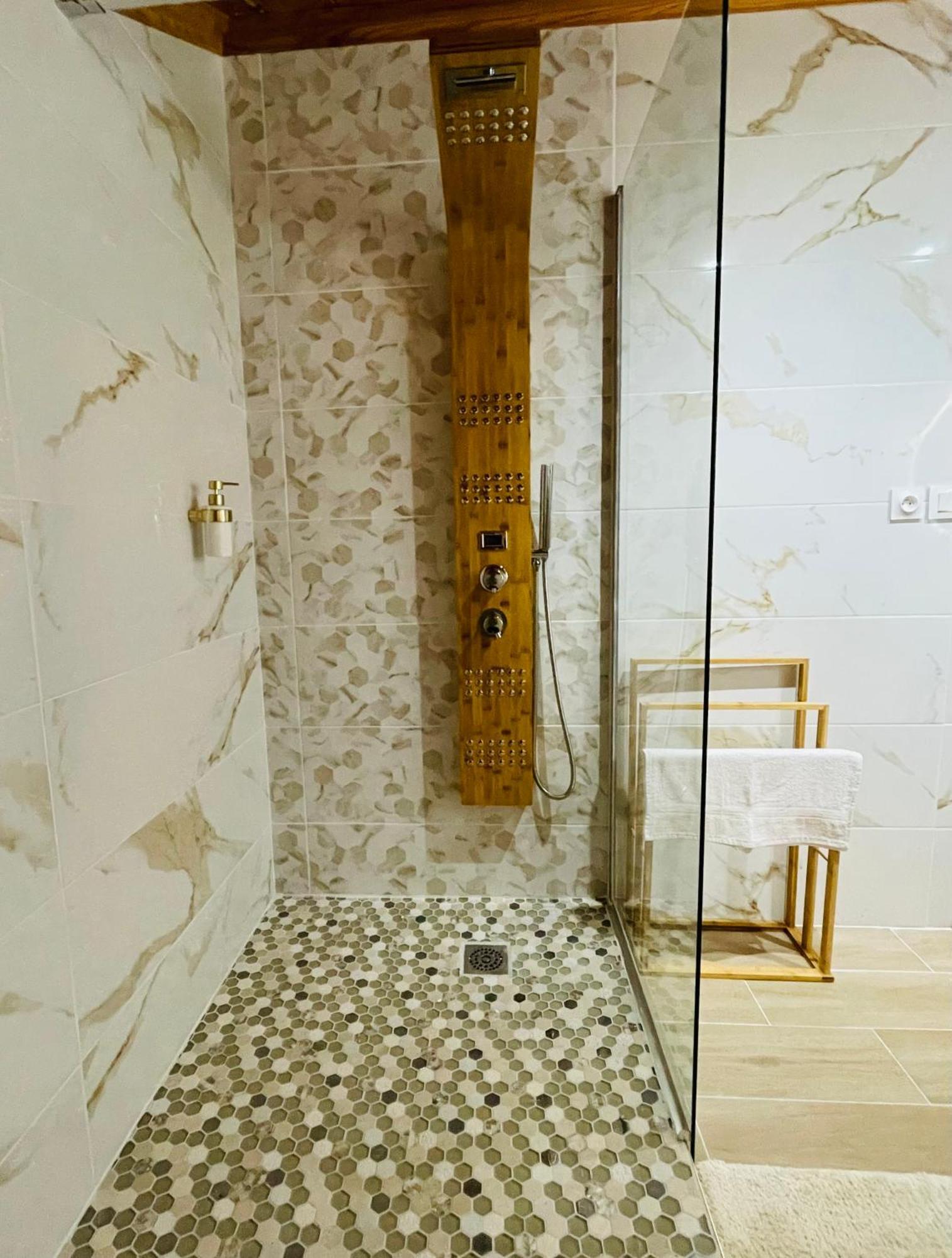 Au Sommet Des Salazes Hotel Salazie Luaran gambar